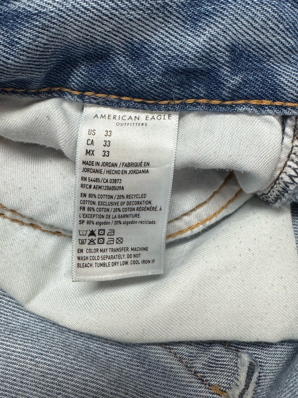 American Eagle Loose Jean Shorts Light Wash Distressed Denim Size 33 - Picture 7 of 16